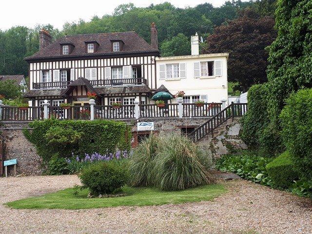 Restaurant & Chambres D'Hotes L'Eau Vive Fatouville-Grestain Exterior photo